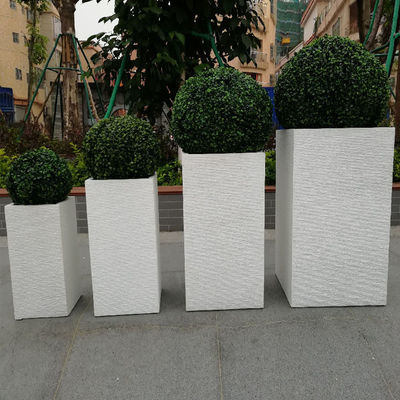 comprar Florero de interior exterior de fibra de arcilla de peso ligero Caja de plantas de fibra de arcilla para el jardín online manufacture