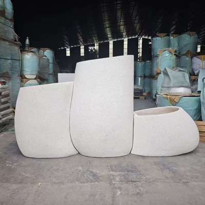 comprar Jardinera de fibra de arcilla redonda con contornos fluidos curvos irregulares blancos extra grandes y elegantes online manufacture