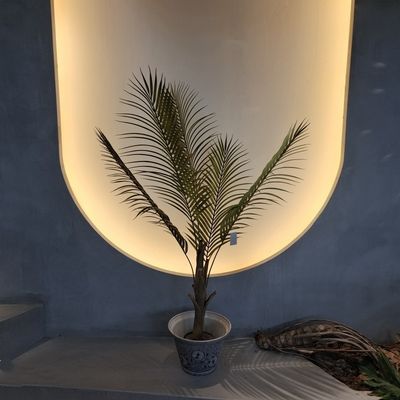Palma artificial de aspecto realista Hipoalergénica y resistente a los insectos