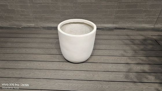 Estilo moderno para su jardín con macetas de cemento de fibra y arcilla de fibra